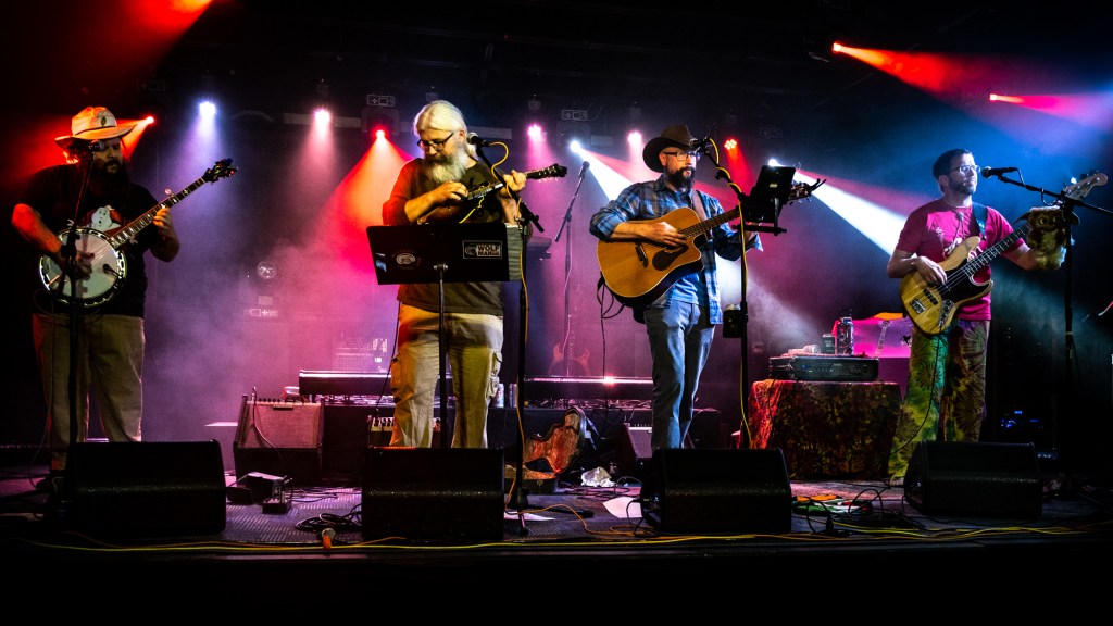 1-7-22 | The Wolfman String Band plays ~Parts Unknown~ with Woody and&nbsp;Sunshine